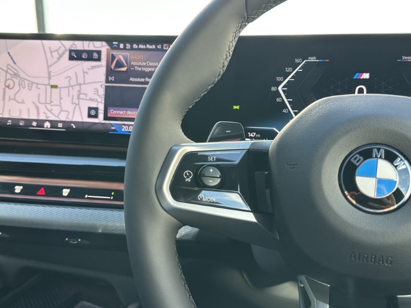  BMW 5 SERIES 520i M Sport Pro 4dr Auto 4522065