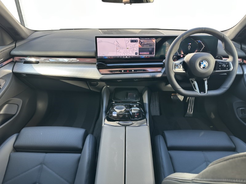  BMW 5 SERIES 520i M Sport Pro 4dr Auto 4522060