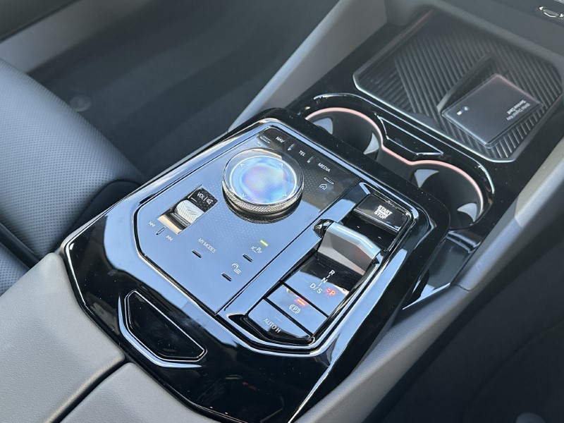  BMW 5 SERIES 520i M Sport Pro 4dr Auto 4522074