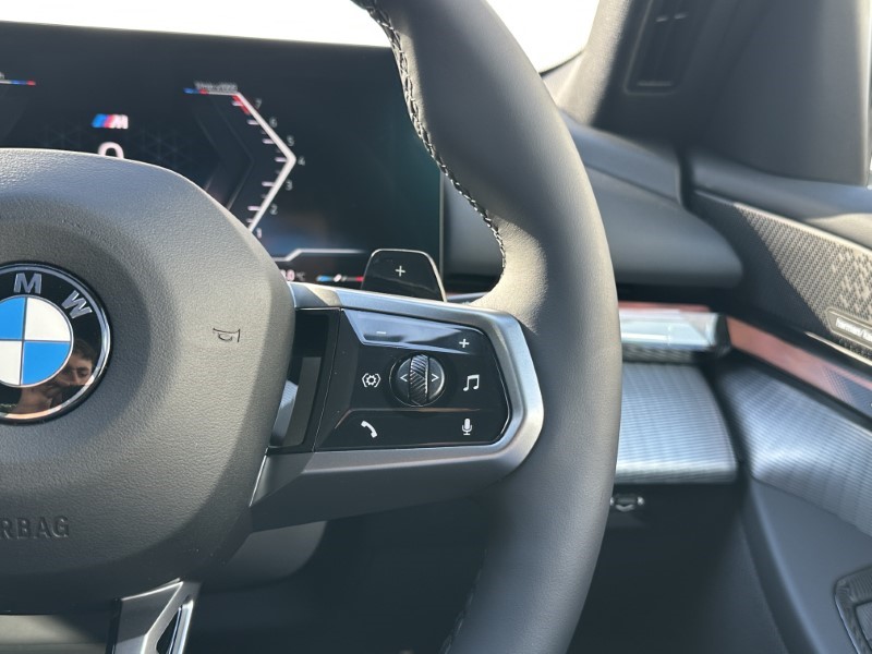  BMW 5 SERIES 520i M Sport Pro 4dr Auto 4522066