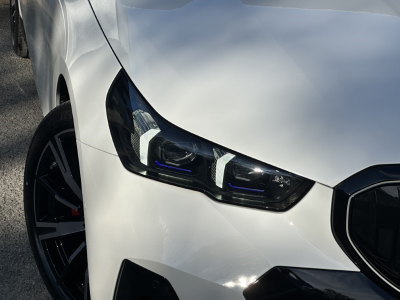  BMW 5 SERIES 520i M Sport Pro 4dr Auto 4522091