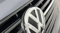 2023 (73) VOLKSWAGEN COMMERCIAL TRANSPORTER 2.0 BiTDI 204 Highline Van DSG 5192839