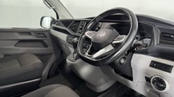 2023 (73) VOLKSWAGEN COMMERCIAL TRANSPORTER 2.0 BiTDI 204 Highline Van DSG 5192833