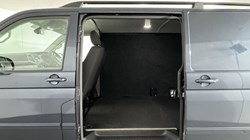 2023 (73) VOLKSWAGEN COMMERCIAL TRANSPORTER 2.0 BiTDI 204 Highline Van DSG 5192851