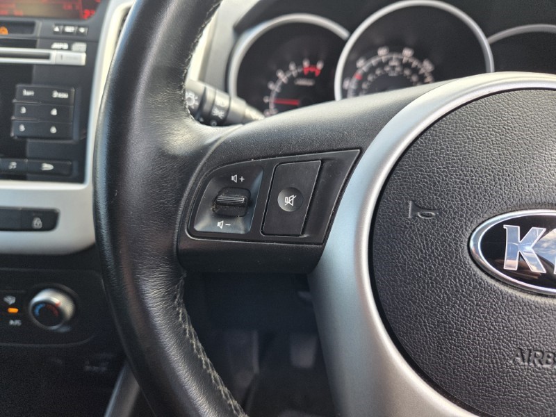 2016 (16) KIA VENGA 1.4 CRDi 2 5dr 5217841