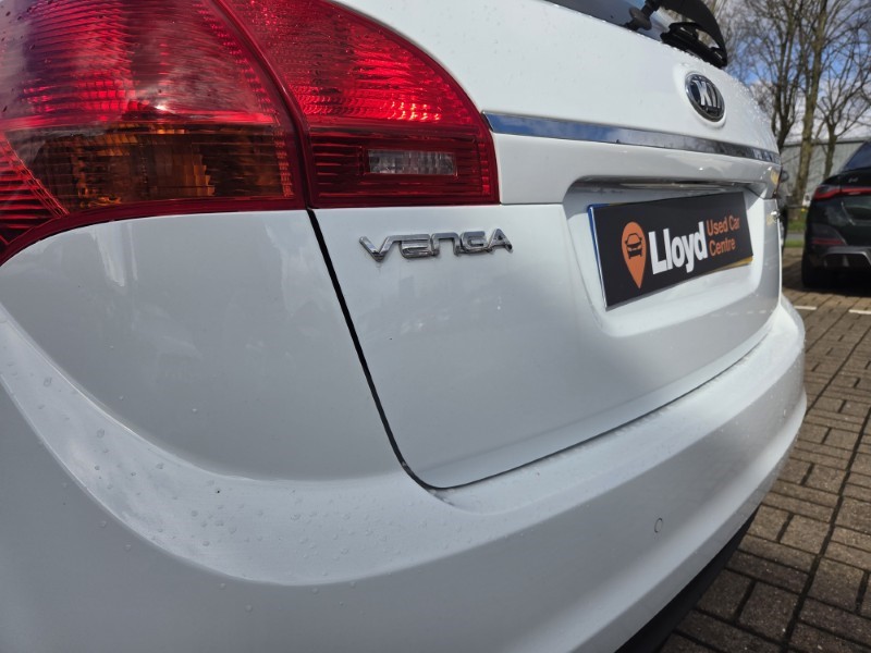 2016 (16) KIA VENGA 1.4 CRDi 2 5dr 5217823