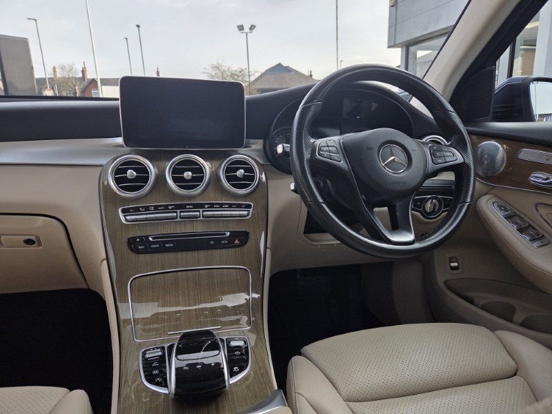 2018 (68) MERCEDES-BENZ GLC 250d 4Matic Sport Premium Plus 5dr 9G-Tronic 5197857