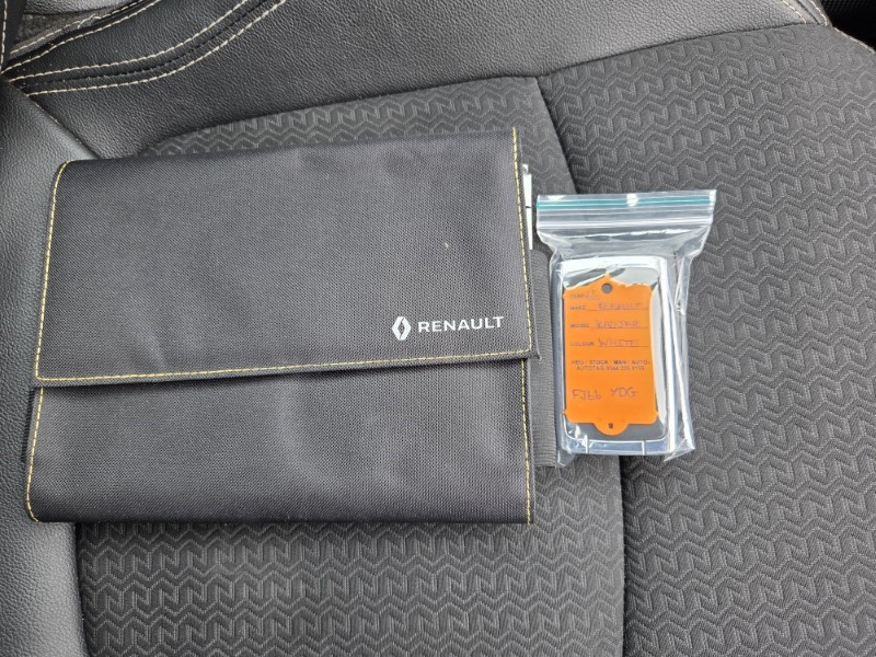 2016 (66) RENAULT KADJAR 1.2 TCE Dynamique S Nav 5dr EDC 5210246