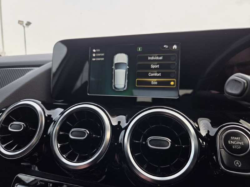 2020 (70) MERCEDES-BENZ GLA 200 AMG Line 5dr Auto 5198975