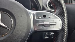 2020 (70) MERCEDES-BENZ GLA 200 AMG Line 5dr Auto 5198962