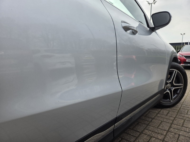 2020 (70) MERCEDES-BENZ GLA 200 AMG Line 5dr Auto 5198932