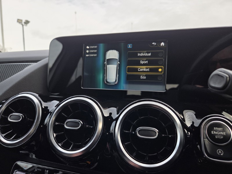 2020 (70) MERCEDES-BENZ GLA 200 AMG Line 5dr Auto 5198976