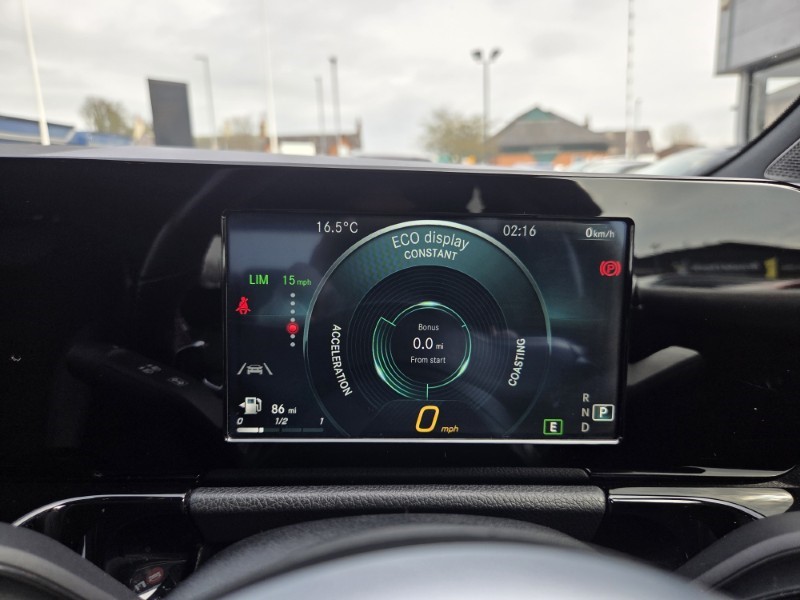 2020 (70) MERCEDES-BENZ GLA 200 AMG Line 5dr Auto 5198983