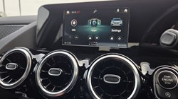 2020 (70) MERCEDES-BENZ GLA 200 AMG Line 5dr Auto 5198969