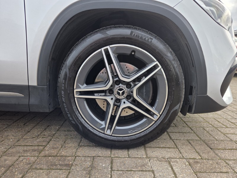 2020 (70) MERCEDES-BENZ GLA 200 AMG Line 5dr Auto 5198927