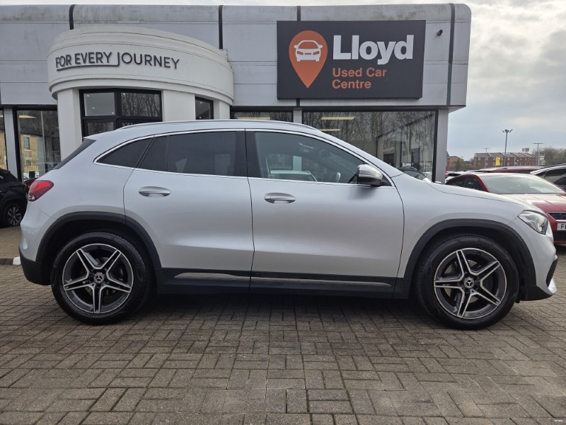 2020 (70) MERCEDES-BENZ GLA 200 AMG Line 5dr Auto 5198926