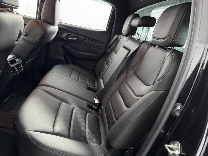 2024 (74) ISUZU COMMERCIAL D-MAX 1.9 V-Cross Double Cab 4x4 Auto 5204151