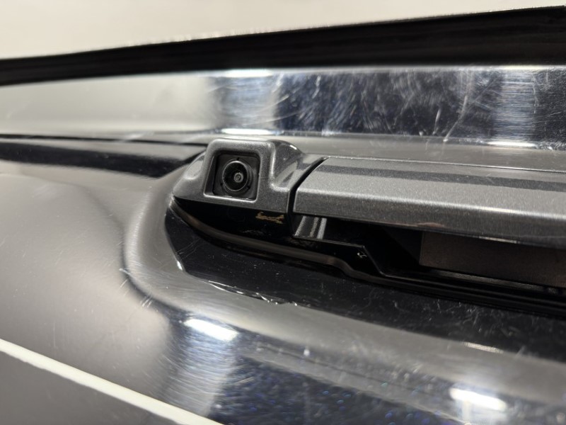 2024 (74) ISUZU COMMERCIAL D-MAX 1.9 V-Cross Double Cab 4x4 Auto 5204148