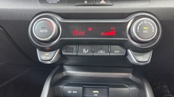 2024 (24) KIA STONIC 1.0T GDi 98 GT-Line 5dr 5206054