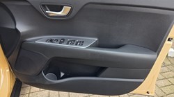 2024 (24) KIA STONIC 1.0T GDi 98 GT-Line 5dr 5206039