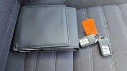 2020 (20) HONDA CR-V 2.0 i-MMD Hybrid SE 2WD 5dr eCVT 5231759