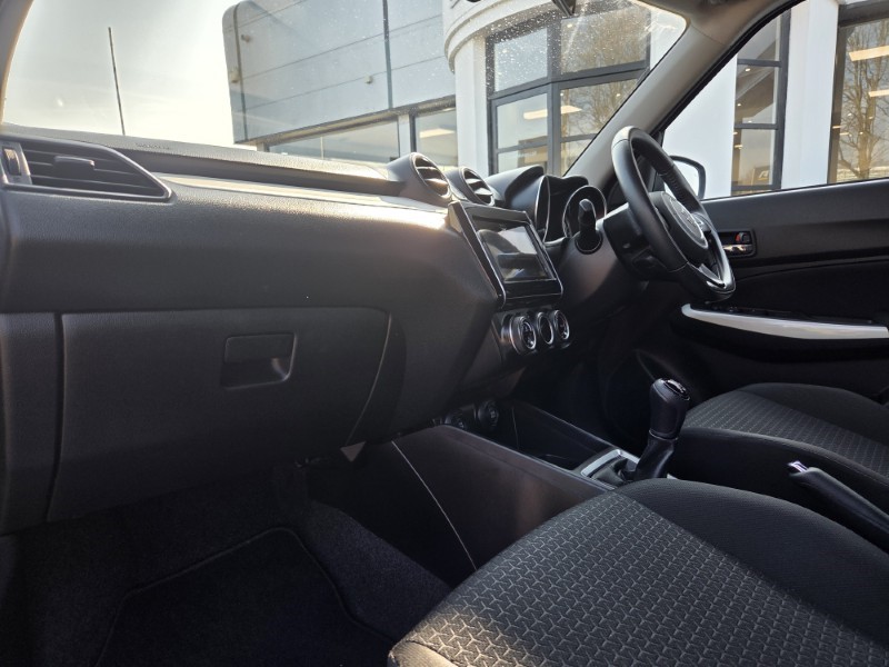 2019 (69) SUZUKI SWIFT 1.2 Dualjet SHVS SZ5 ALLGRIP 5dr 5206385