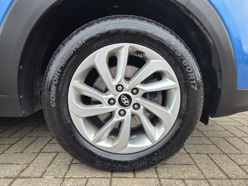2018 (67) HYUNDAI TUCSON 1.7 CRDi Blue Drive SE 5dr 2WD 5210468