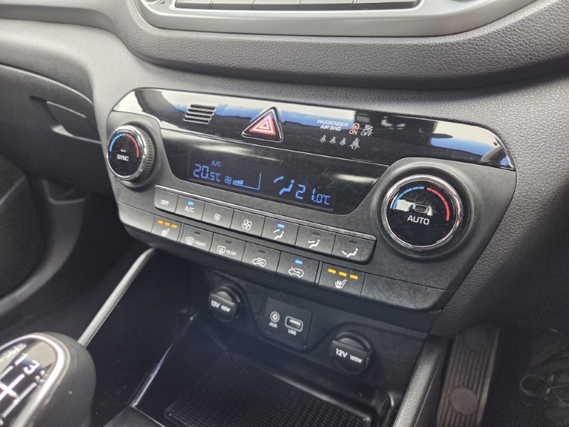 2018 (67) HYUNDAI TUCSON 1.7 CRDi Blue Drive SE 5dr 2WD 5210498