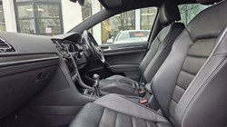 2017 (67) VOLKSWAGEN GOLF 2.0 TDI 184 GTD 5dr 5205641