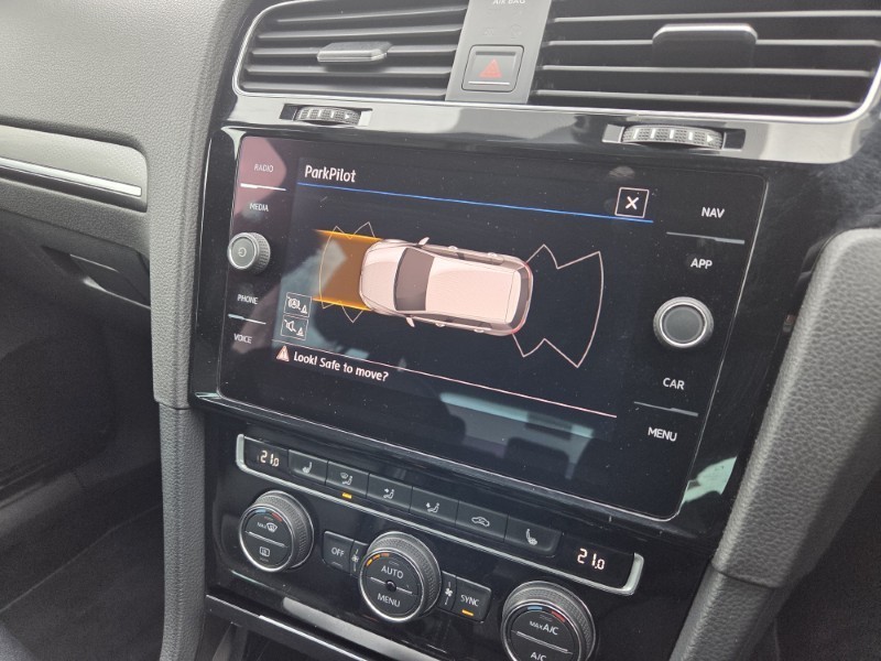 2017 (67) VOLKSWAGEN GOLF 2.0 TDI 184 GTD 5dr 5205630