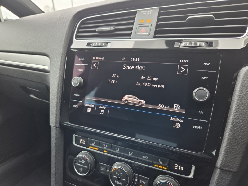 2017 (67) VOLKSWAGEN GOLF 2.0 TDI 184 GTD 5dr 5205657