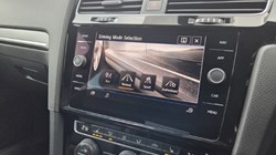 2017 (67) VOLKSWAGEN GOLF 2.0 TDI 184 GTD 5dr 5205660