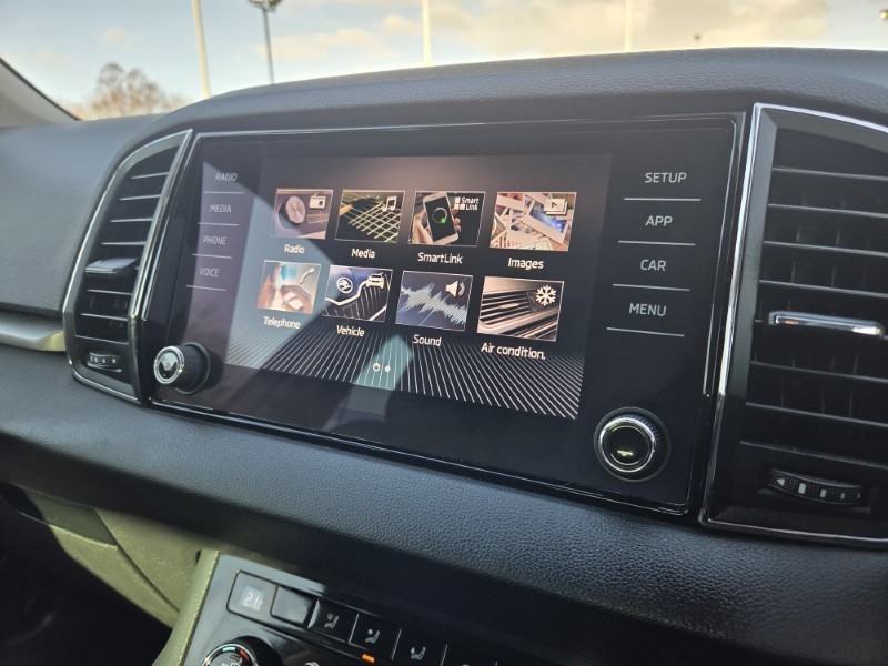 2018 (18) SKODA KAROQ 1.0 TSI SE 5dr DSG 5205931