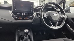 2019 (19) TOYOTA COROLLA 1.2T VVT-i Icon 5dr 5366662