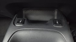2019 (19) TOYOTA COROLLA 1.2T VVT-i Icon 5dr 5366672