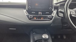 2019 (19) TOYOTA COROLLA 1.2T VVT-i Icon 5dr 5366663