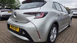 2019 (19) TOYOTA COROLLA 1.2T VVT-i Icon 5dr 5366654