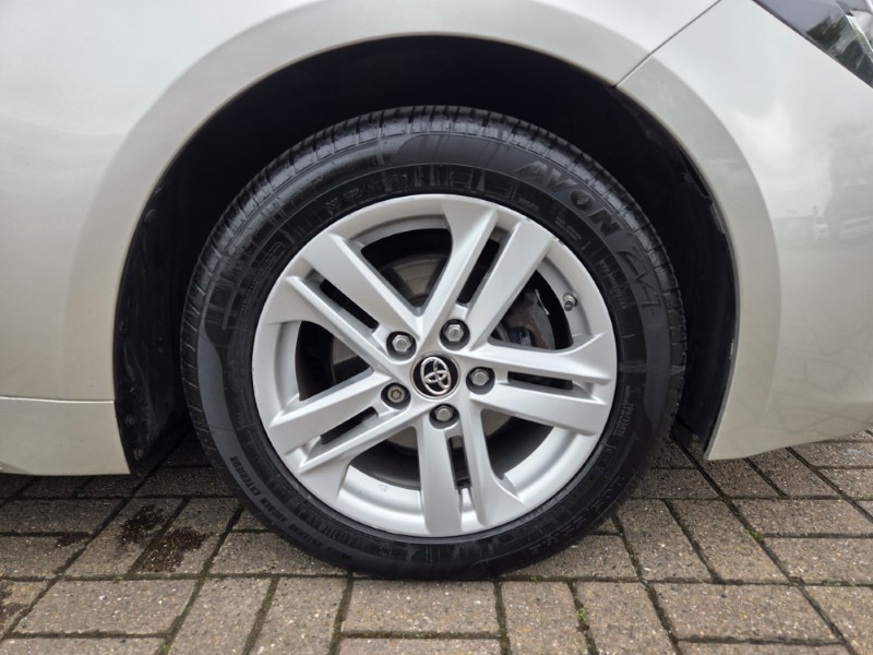 2019 (19) TOYOTA COROLLA 1.2T VVT-i Icon 5dr 5366641