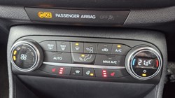 2020 (20) FORD FIESTA 1.0 EcoBoost Vignale Edition 5dr Auto 5224399