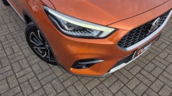 2021 (71) MG MOTOR UK ZS 1.0T GDi Exclusive 5dr 5204837
