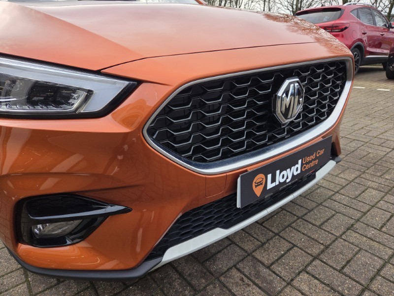 2021 (71) MG MOTOR UK ZS 1.0T GDi Exclusive 5dr 5204859