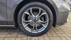 2019 (19) FORD FOCUS 1.0 EcoBoost 125 ST-Line 5dr 5221716