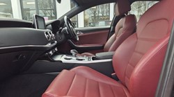 2018 (68) KIA STINGER 2.0 T-GDi GT-Line 5dr Auto 5210155