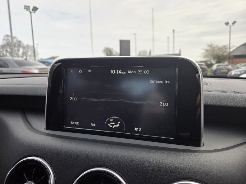 2018 (68) KIA STINGER 2.0 T-GDi GT-Line 5dr Auto 5210173