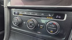 2020 (69) VOLKSWAGEN GOLF 1.6 TDI Match Edition 5dr 5231936