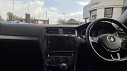 2020 (69) VOLKSWAGEN GOLF 1.6 TDI Match Edition 5dr 5231925