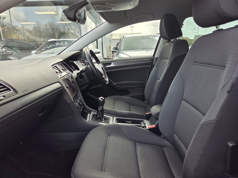 2020 (69) VOLKSWAGEN GOLF 1.6 TDI Match Edition 5dr 5231929