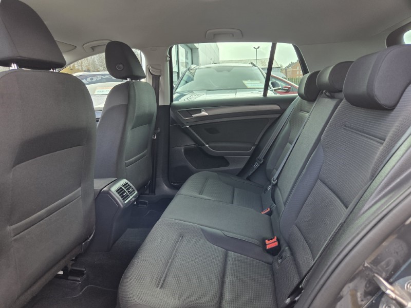 2020 (69) VOLKSWAGEN GOLF 1.6 TDI Match Edition 5dr 5231924