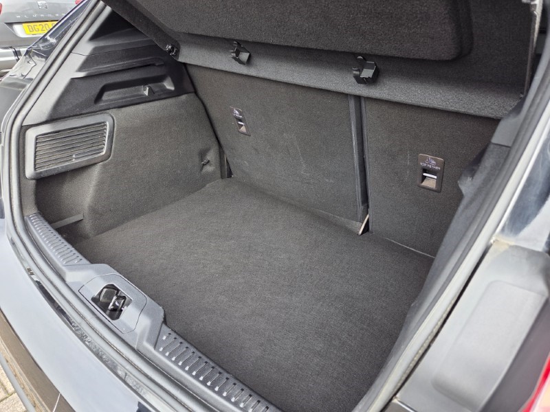 2020 (20) FORD FOCUS 1.5 EcoBlue 120 ST-Line X 5dr 5227072