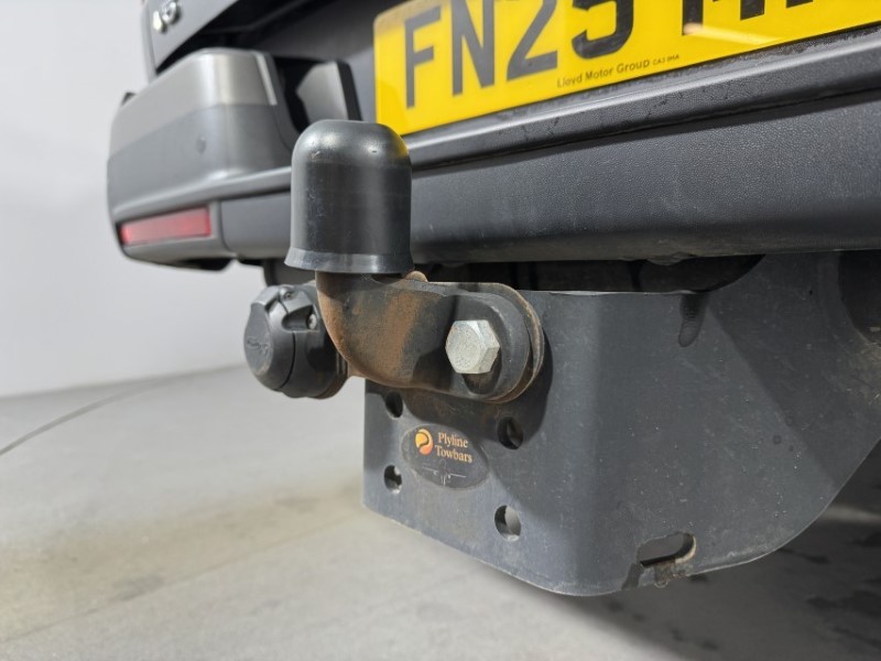 2025 (25) VOLKSWAGEN COMMERCIAL AMAROK D/Cab Pick Up PanAmericana 3.0 V6 TDI 240 4M Auto 5237518